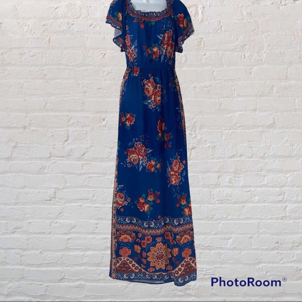 Flying Tomato Blue Floral Short Sleeve Maxi Dress | Size Medium